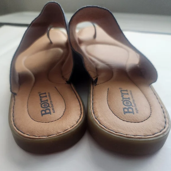 Born Sandals Size 10 Blue Suede Leather Toe Flat Slip On Comfortable Walking - Picture 4 of 9